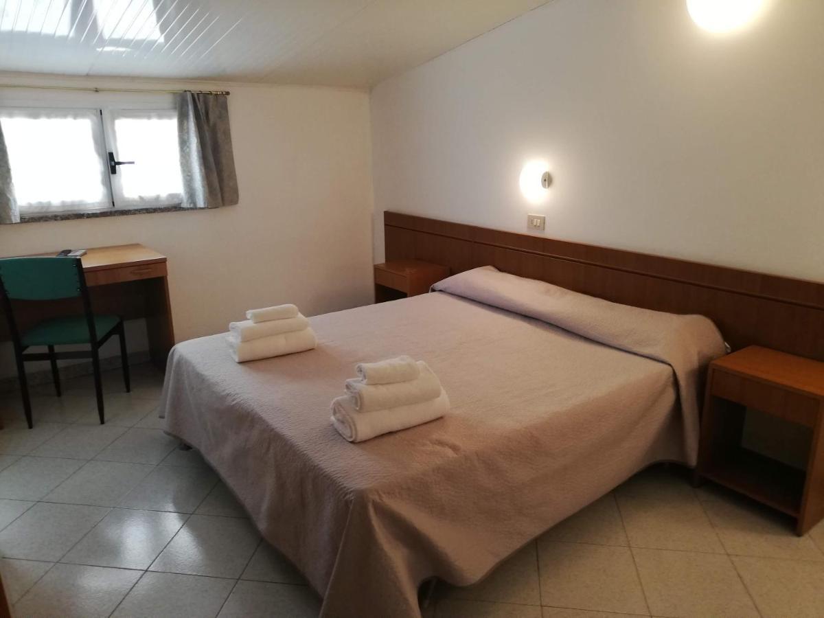 Hotel La Bella Vita Ρίμινι Εξωτερικό φωτογραφία