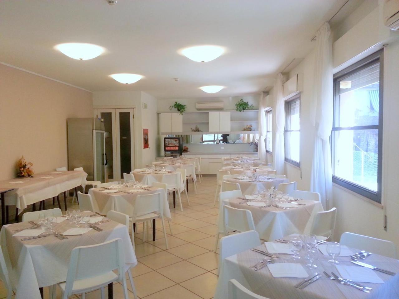 Hotel La Bella Vita Ρίμινι Εξωτερικό φωτογραφία