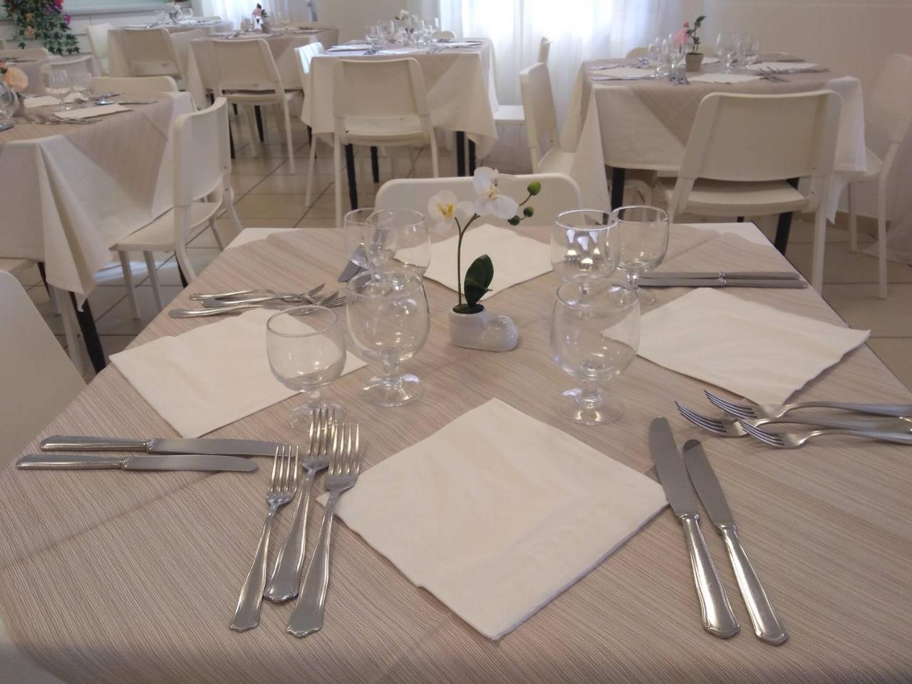 Hotel La Bella Vita Ρίμινι Εξωτερικό φωτογραφία